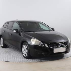Fotka k inzerátu Volvo V60 DRIVe / 19125660