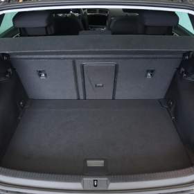 Foto inzerátu Volkswagen e-Golf 32 kWh - 37 Ah