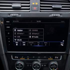 Foto inzerátu Volkswagen e-Golf 32 kWh - 37 Ah