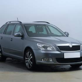 Škoda Octavia 1.2 TSI / 19631211