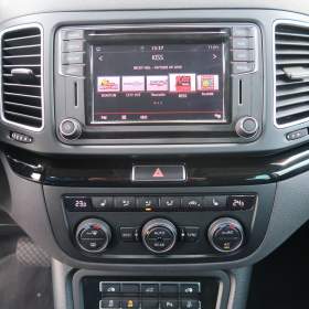 Foto inzerátu Volkswagen Sharan 1.4 TSI