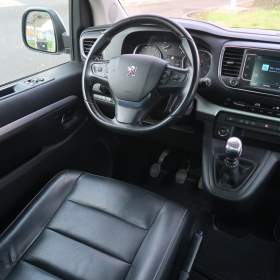 Foto inzerátu Peugeot Traveller 2.0 BlueHDi