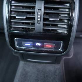 Foto inzerátu Volkswagen Passat 1.5 TSI