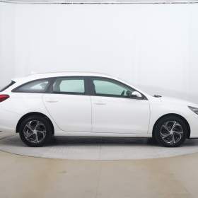 Foto inzerátu Hyundai i30 1.0 T-GDI