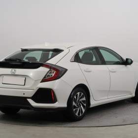 Foto inzerátu Honda Civic 1.0 VTEC Turbo