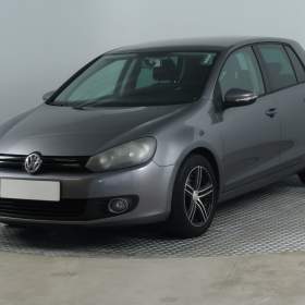 Foto inzerátu Volkswagen Golf 1.2 TSI