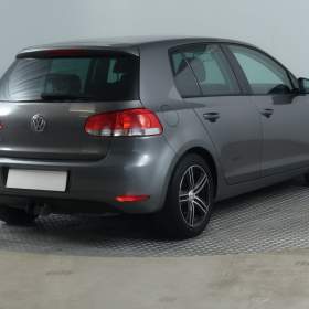 Foto inzerátu Volkswagen Golf 1.2 TSI