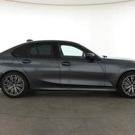 Foto inzerátu BMW Řada 3 330 i
