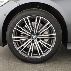 Foto inzerátu BMW Řada 3 330 i