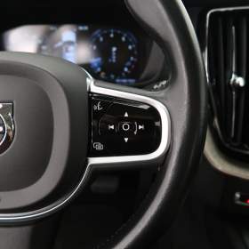 Foto inzerátu Volvo XC60 T5 AWD
