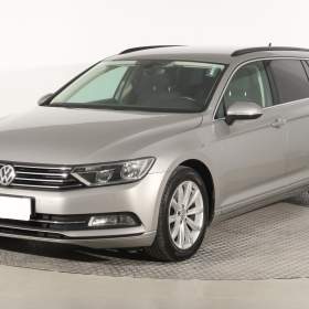 Foto inzerátu Volkswagen Passat 1.6 TDI