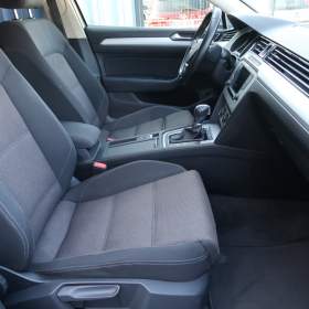 Foto inzerátu Volkswagen Passat 1.6 TDI