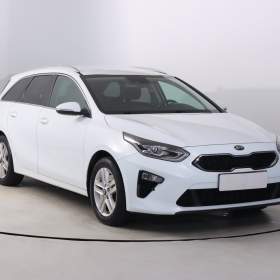 Fotka k inzerátu Kia Ceed 1.4 T- GDI / 19569794