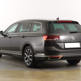 Foto inzerátu Volkswagen Passat 2.0 TDI