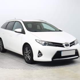 Toyota Auris 1.4 D- 4D / 19631864