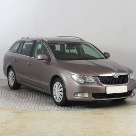 Fotka k inzerátu Škoda Superb 1.6 TDI / 17936718