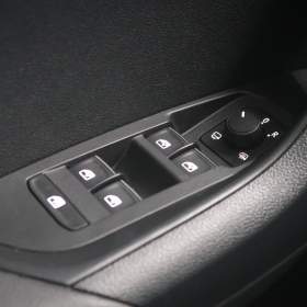 Foto inzerátu Škoda Karoq 1.6 TDI