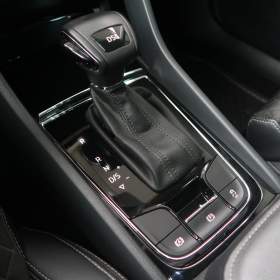 Foto inzerátu Škoda Karoq 1.6 TDI