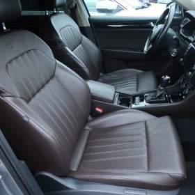 Foto inzerátu Škoda Superb 2.0 TSI