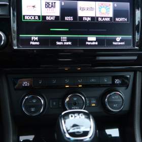 Foto inzerátu Škoda Superb 2.0 TSI