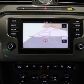 Foto inzerátu Volkswagen Passat 2.0 TDI