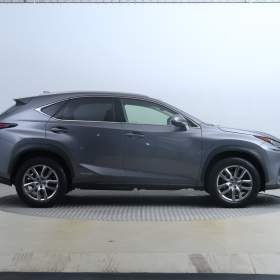 Foto inzerátu Lexus NX 300h