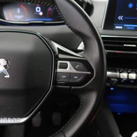 Foto inzerátu Peugeot 5008 PureTech 130