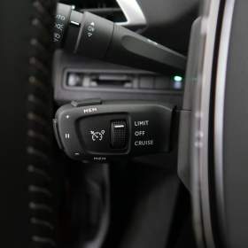 Foto inzerátu Peugeot 5008 PureTech 130