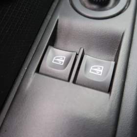 Foto inzerátu Renault Clio 1.2 16V