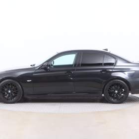Foto inzerátu BMW Řada 3 320 i