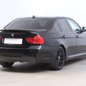 Foto inzerátu BMW Řada 3 320 i