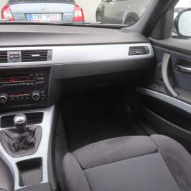 Foto inzerátu BMW Řada 3 320 i