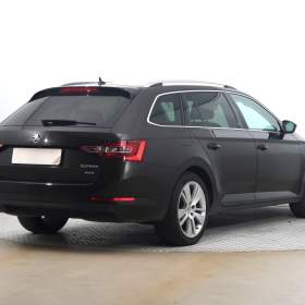 Foto inzerátu Škoda Superb 2.0 TDI