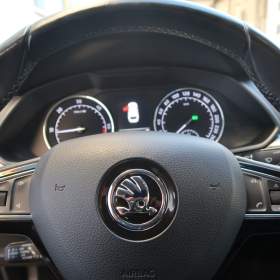 Foto inzerátu Škoda Superb 2.0 TDI