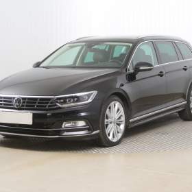 Foto inzerátu Volkswagen Passat 2.0 TDI