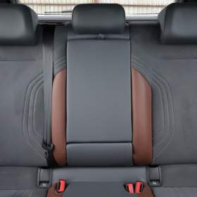 Foto inzerátu Volkswagen ID.4 Pro Perf. (82 kWh)