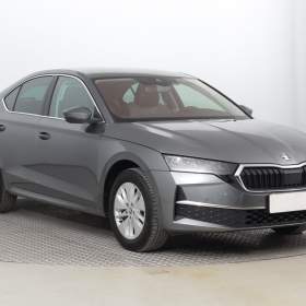 Škoda Octavia 1.5 TSI / 19634909