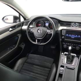 Foto inzerátu Volkswagen Passat 2.0 TDI