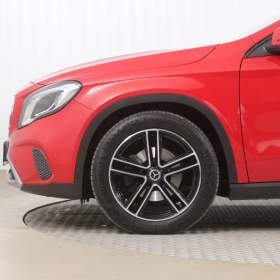 Foto inzerátu Mercedes-Benz GLA GLA 200 d 4MATIC