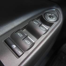 Foto inzerátu Ford Kuga 2.0 TDCi