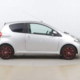 Foto inzerátu Toyota Aygo 1.0 VVT-i