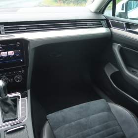 Foto inzerátu Volkswagen Passat 2.0 TDI