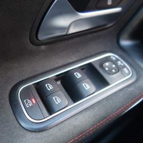 Foto inzerátu Mercedes-Benz CLA 220 d