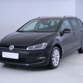 Foto inzerátu Volkswagen Golf 2.0 TDI