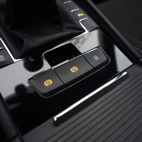 Foto inzerátu Škoda Superb 2.0 TDI