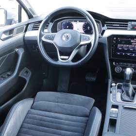 Foto inzerátu Volkswagen Passat 2.0 TDI