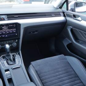 Foto inzerátu Volkswagen Passat 2.0 TDI