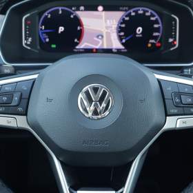 Foto inzerátu Volkswagen Passat 2.0 TDI