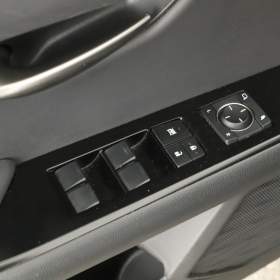 Foto inzerátu Lexus UX 250h