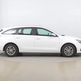 Foto inzerátu Hyundai i30 1.5 DPI